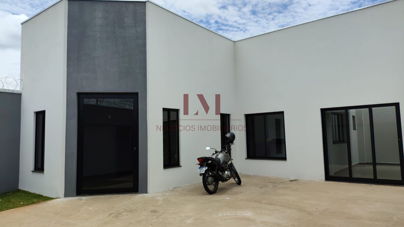 Casa Residencial Lago Azul