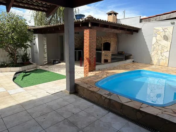 Casa Jardim Canaã