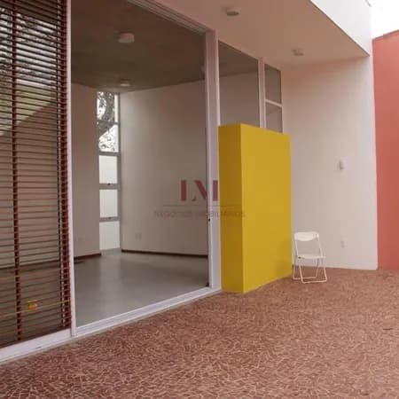 Casa no Jardim Karaíba