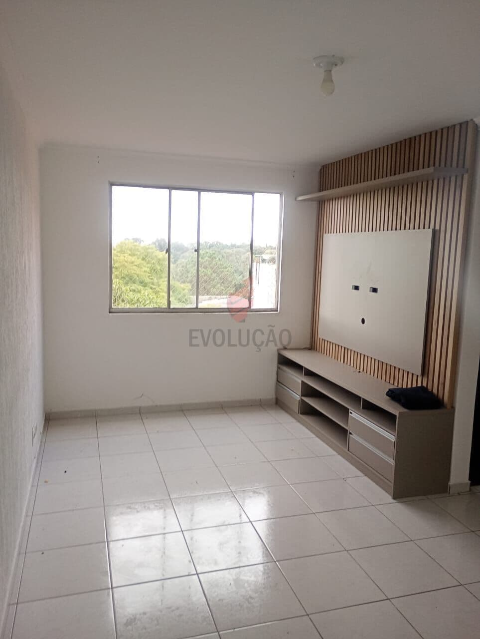 Apartamento de 4 cômodos para alugar no Campo Limpo, São Paulo/SP
