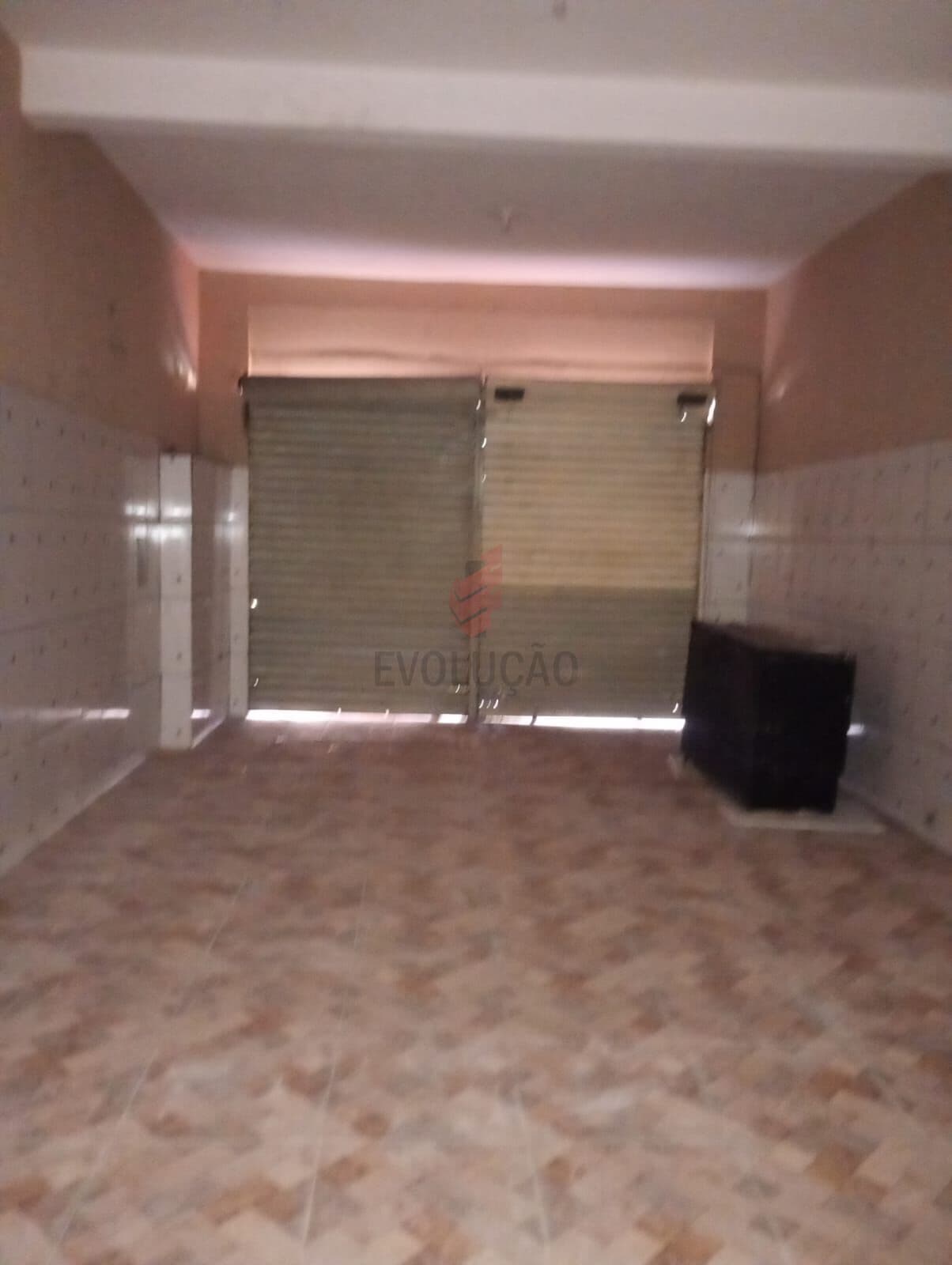 Salão comercial para alugar na Vila Santa Lucia, São Paulo/SP