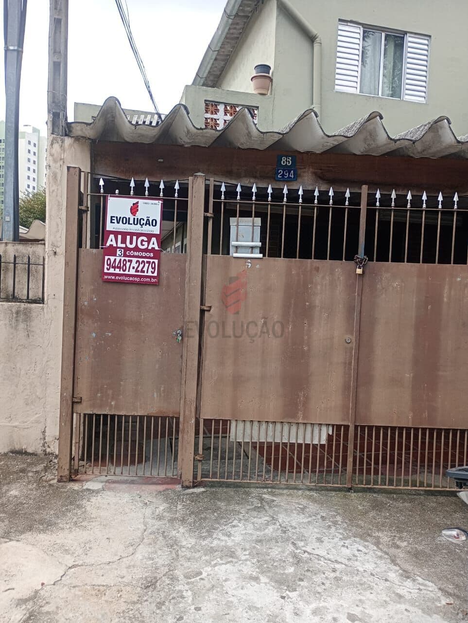 Casa de 3 cômodos para alugar no Jardim das Flores, São Paulo/SP