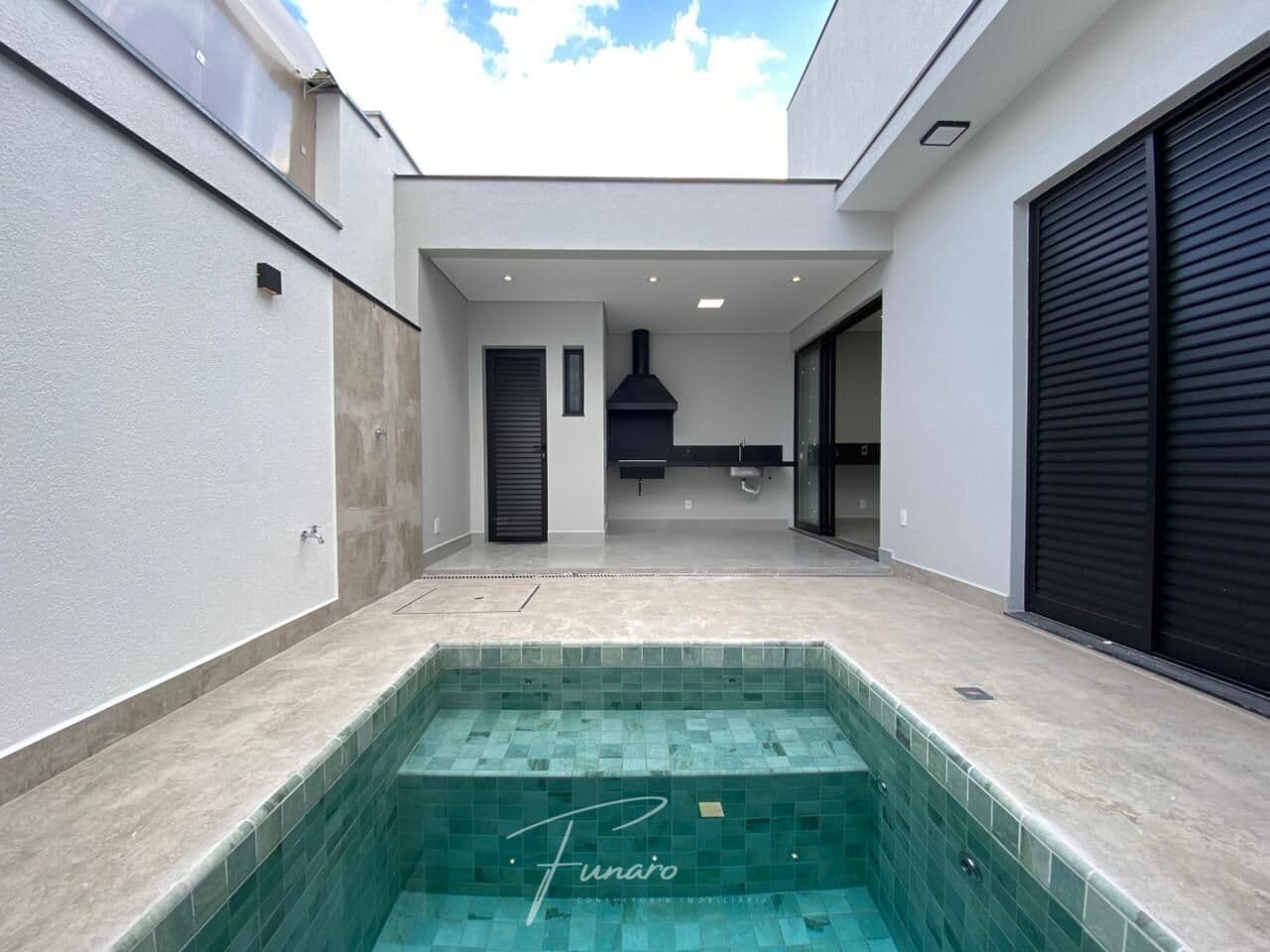 Casa à venda no Condomínio Terras de São Francisco - Sorocaba/SP