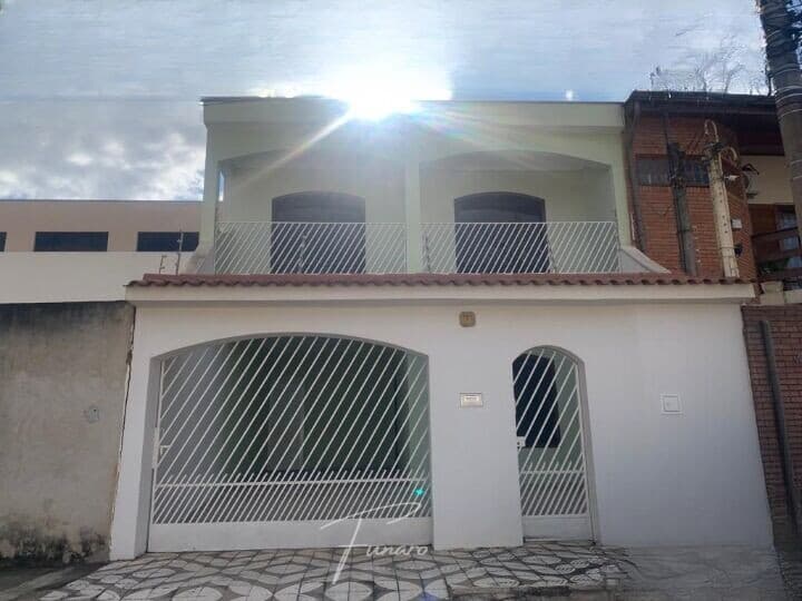 Sobrado na Vila Carvalho em Sorocaba/SP.