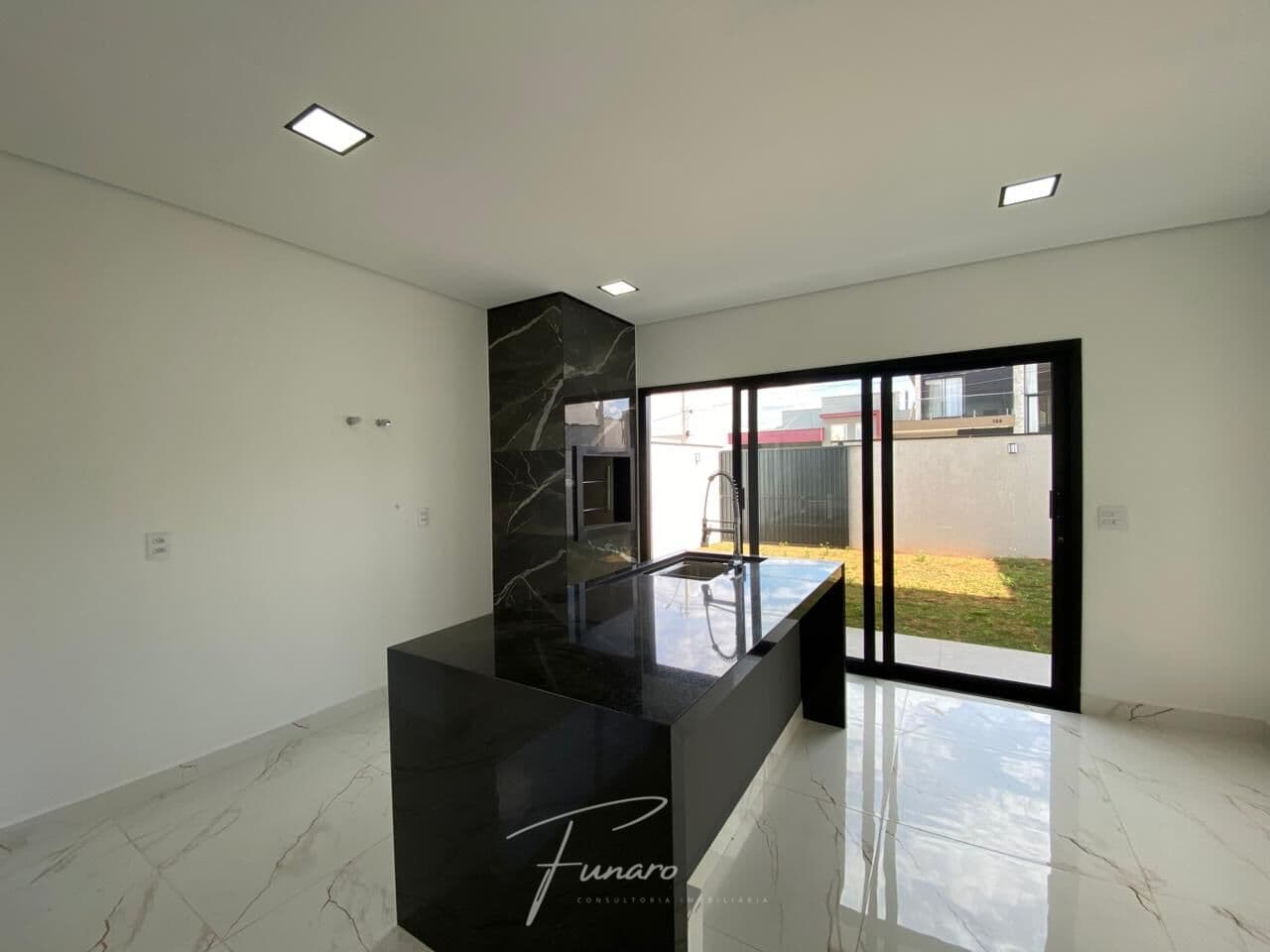 Sobrado à venda no Condomínio Villagio Wanel - Sorocaba/SP