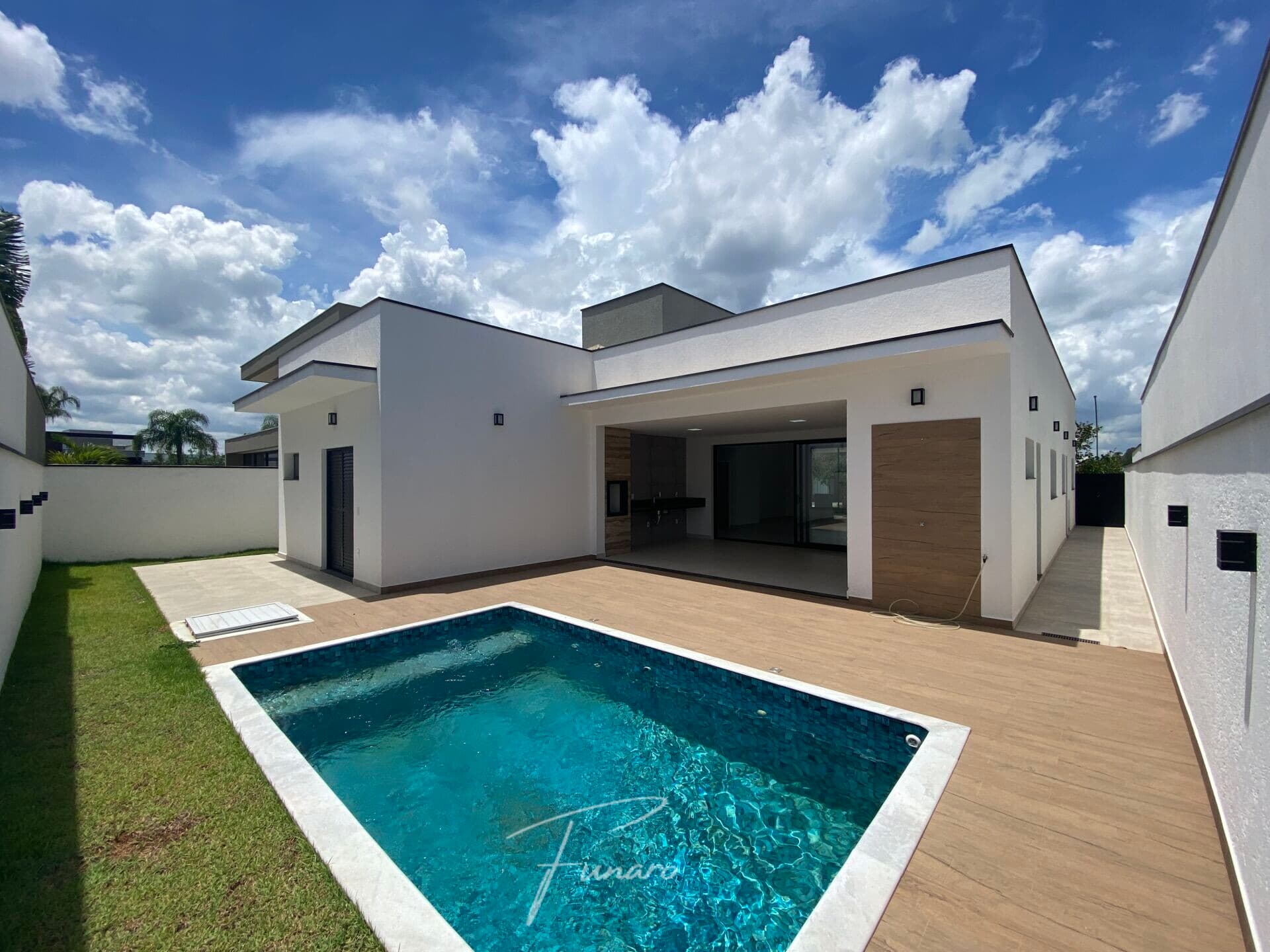 Casa à venda no Condomínio Alphaville Nova Esplanada - Votorantim/SP