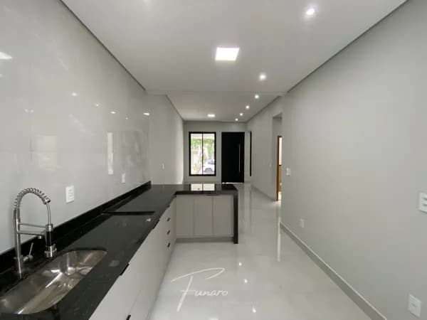 Casa à venda no Condomínio Terras de São Francisco - Sorocaba/SP