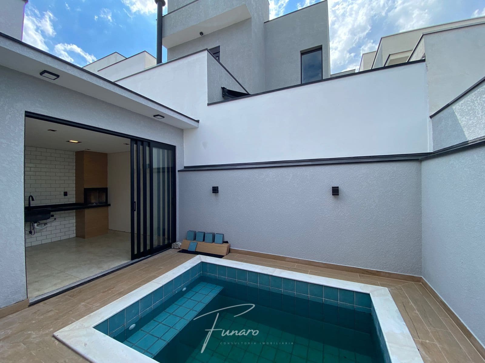 Casa à venda no Condomínio Terras de São Francisco - Sorocaba/SP