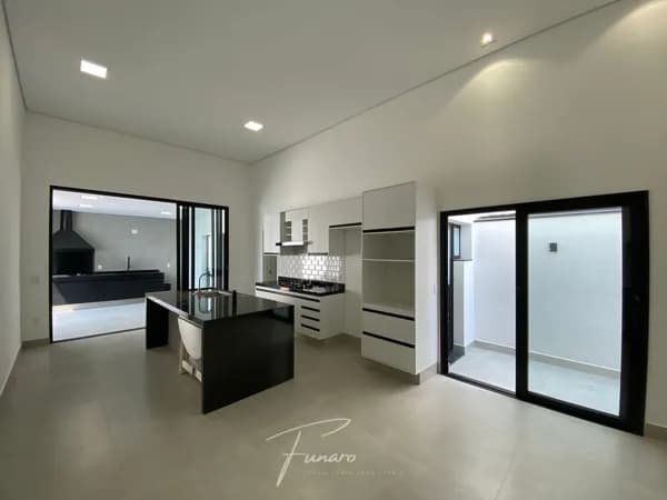 Casa à venda no Condomínio Chácara Ondina - Sorocaba/SP