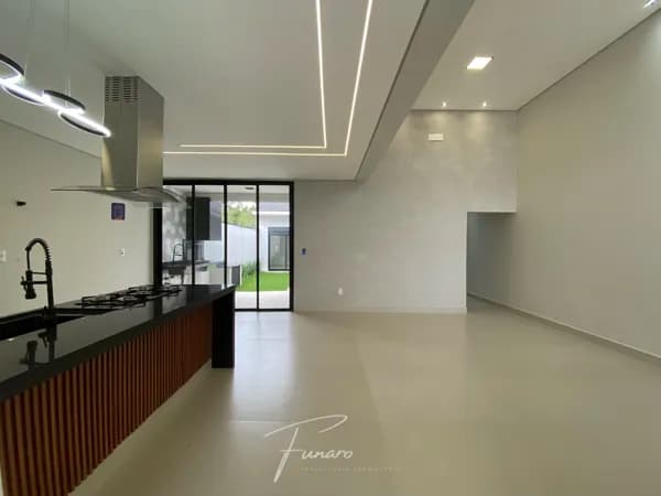 Casa térrea à venda no Condomínio Helena Maria - Wanel Ville - Sorocaba/SP