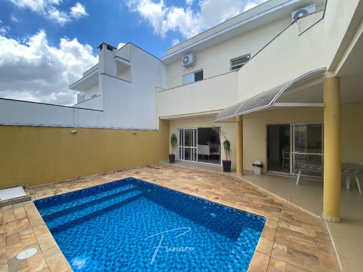Sobrado no Condomínio Villa dos Inglezes - Sorocaba/SP