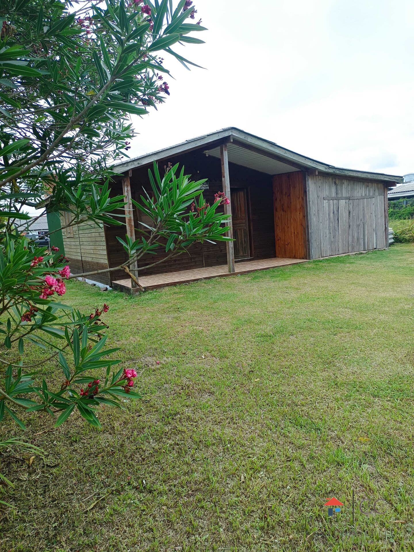 Sobrado em Balneário Pinhal - Balneario Pinhal