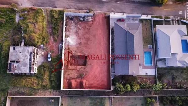 Lote/Terreno em Vargem - Centro
