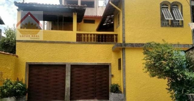 Sobrado Padrão para Venda em Vila Santa Terezinha (Zona Norte) São Paulo-SP