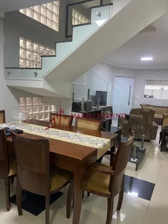 Sobrado em Guarulhos - Jardim Santa Clara