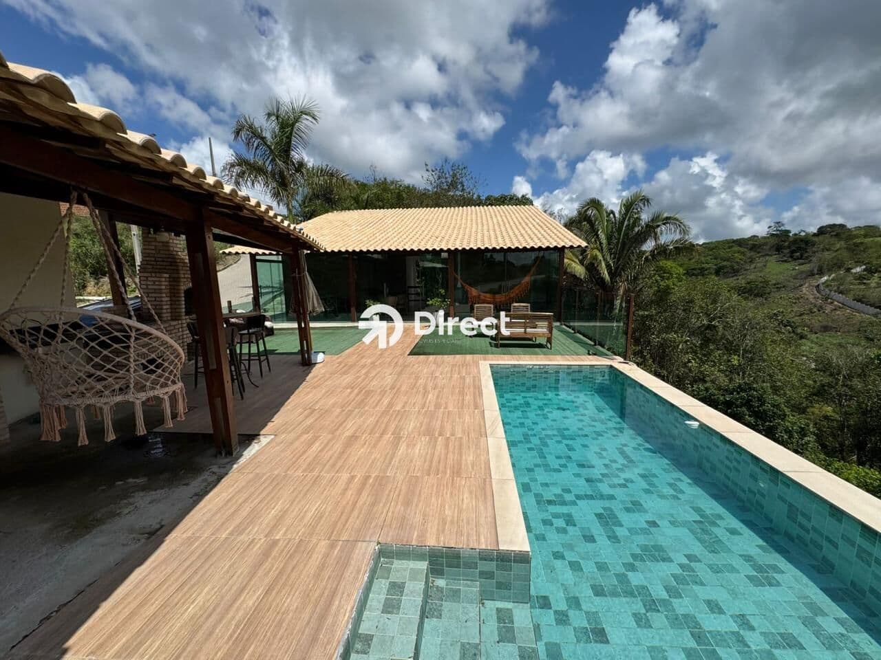 Casa à Venda Mobiliada com 250 m² no Condomínio Chã Grande Country Life – Chã Grande