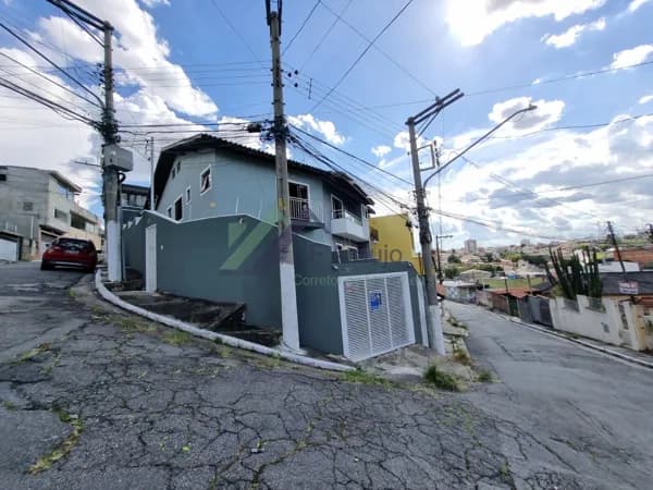 Sobrado em São Paulo - Vila União(Zona Norte)