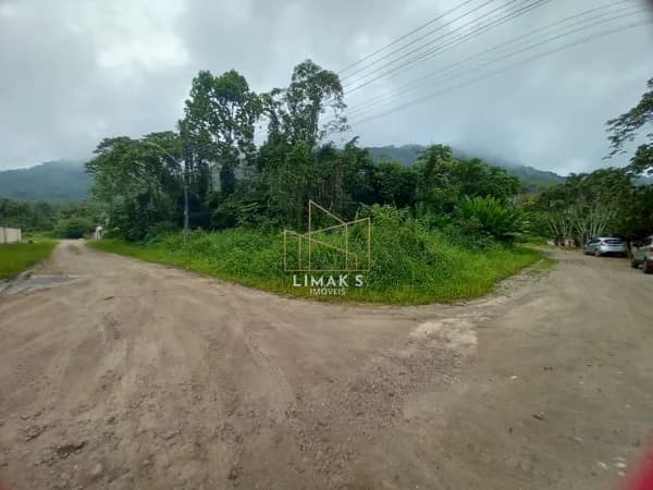 Lote/Terreno em Caraguatatuba - Tabatinga