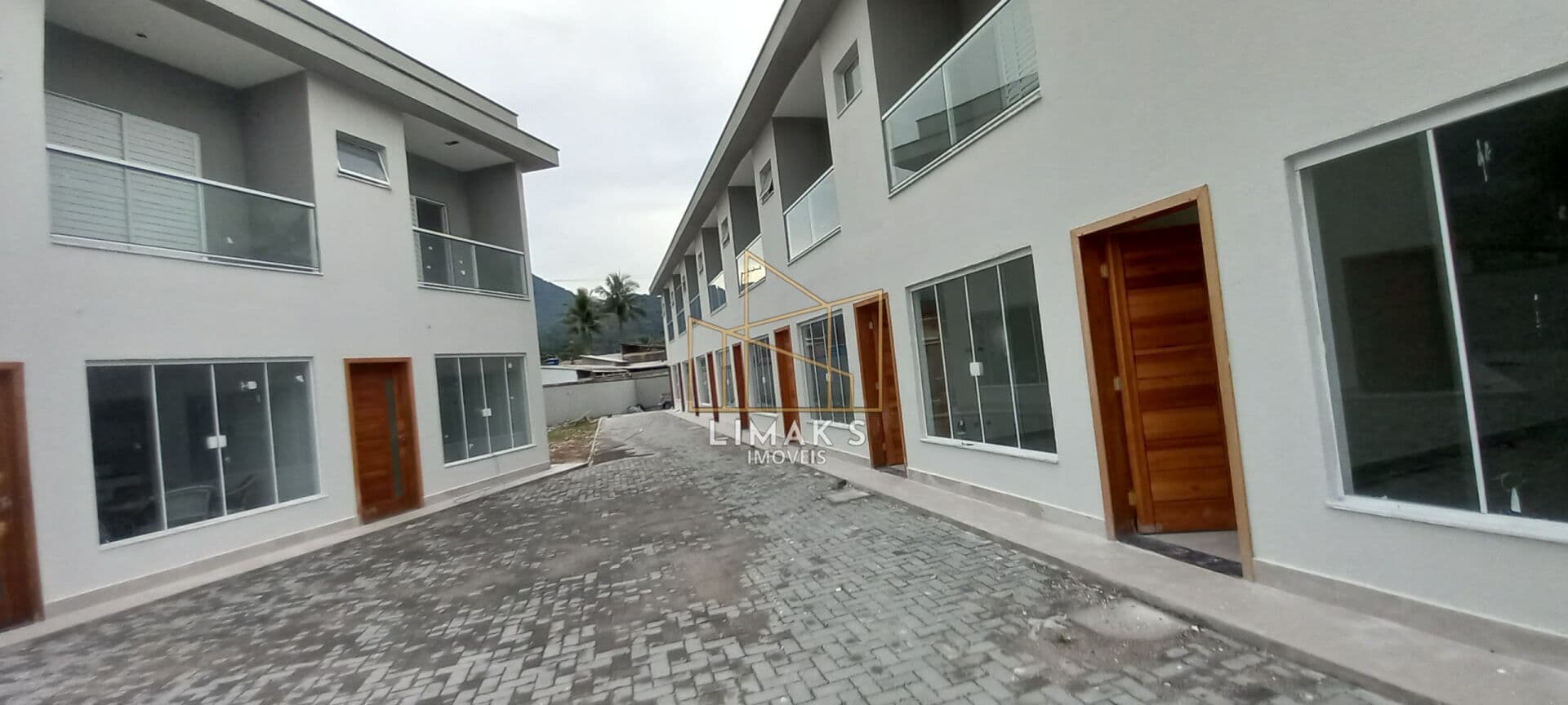 Casa de Condomínio em Caraguatatuba - Massaguaçu