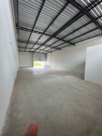 Galpão Comercial no Bairro Gran Ville, Uberlândia