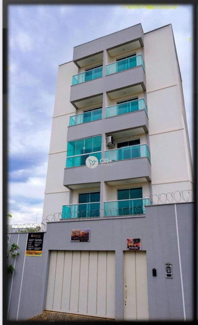 Apartamento com 55,68 m² e 2 quartos no Bairro Osvaldo Rezende, Uberlândia.