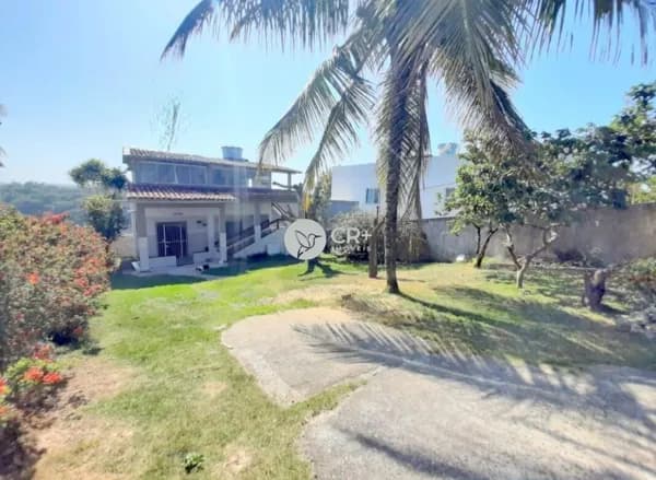 Casa de Praia Excepcional em Nova Guarapari - Guarapari/ES - Um Refúgio à Beira-Mar