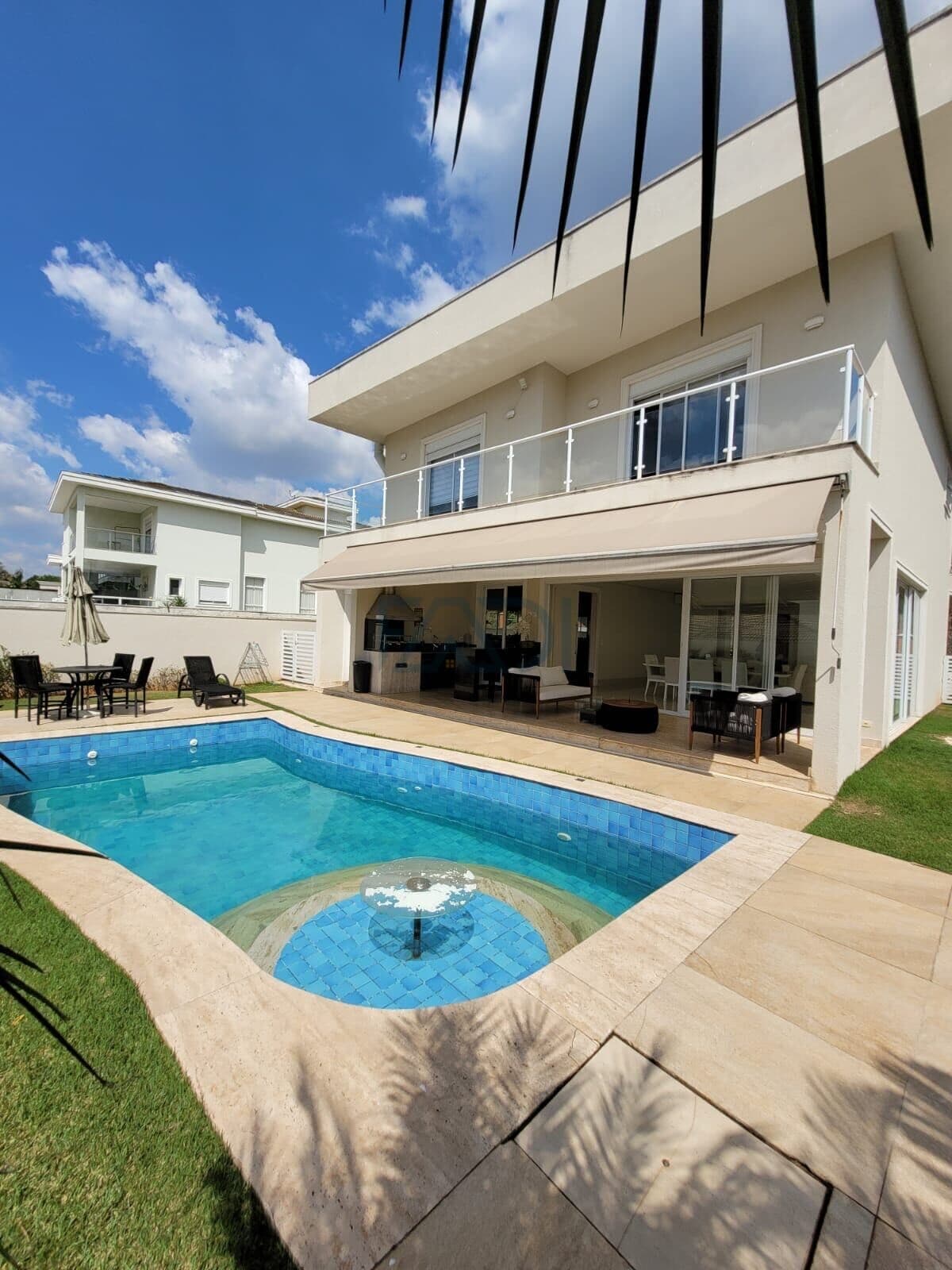 CASA A VENDA - R$ 4.500.000,00