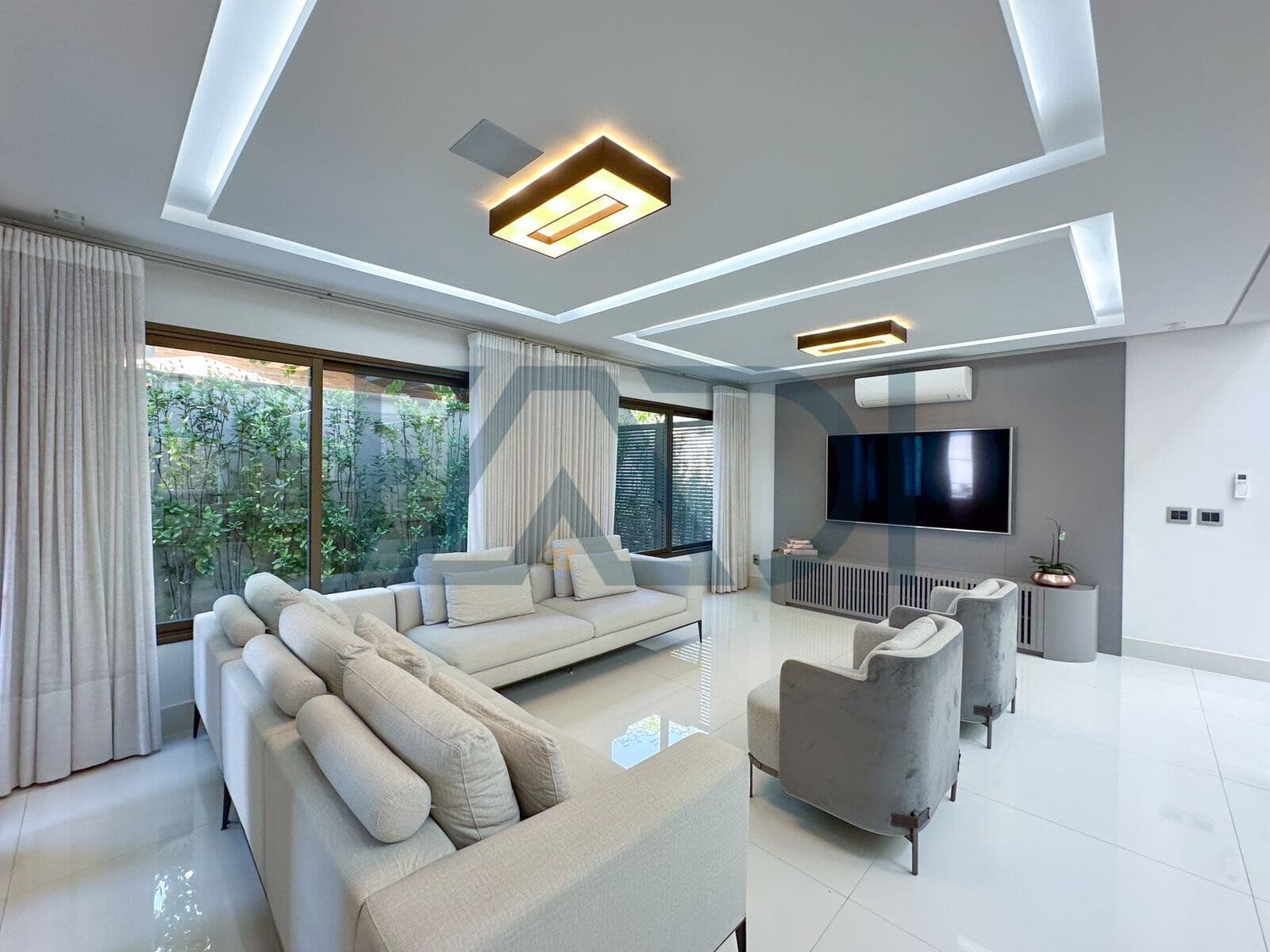 Casa em Condomínio Residencial 1