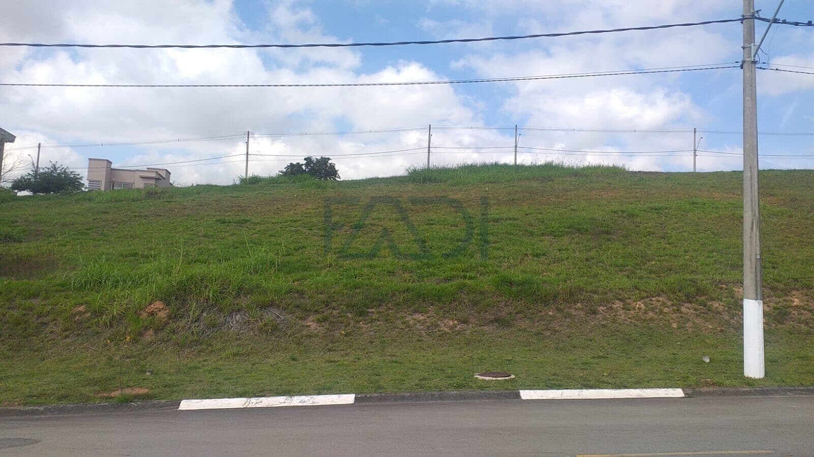 Terreno em Condomínio Santa Ana