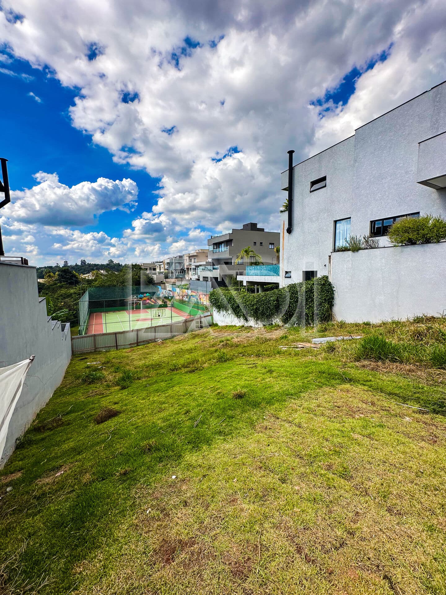 TERRENO A VENDA RES. GENESIS 1 - R$1.590.000,00