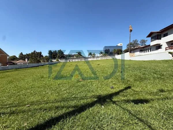 TERRENO PLANO - R$ 6.000.000,00