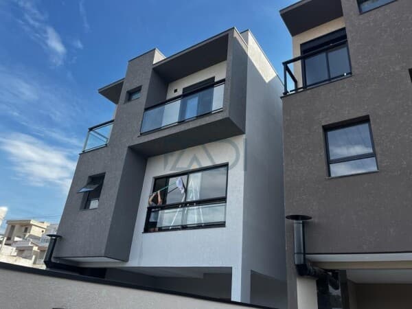 Casa 185m2 à Venda em Condomínio - Cajamar/SP