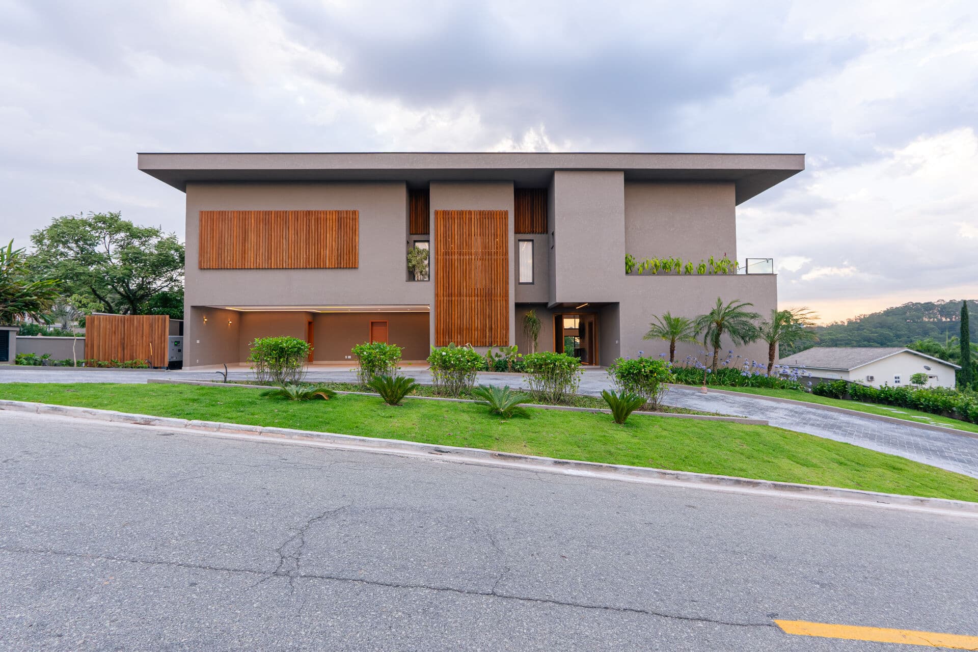 Tamboré 1 - Alphaville/SP - R$ 34.900.000,00