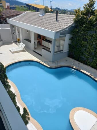 Casa em Condomínio Residencial 5
