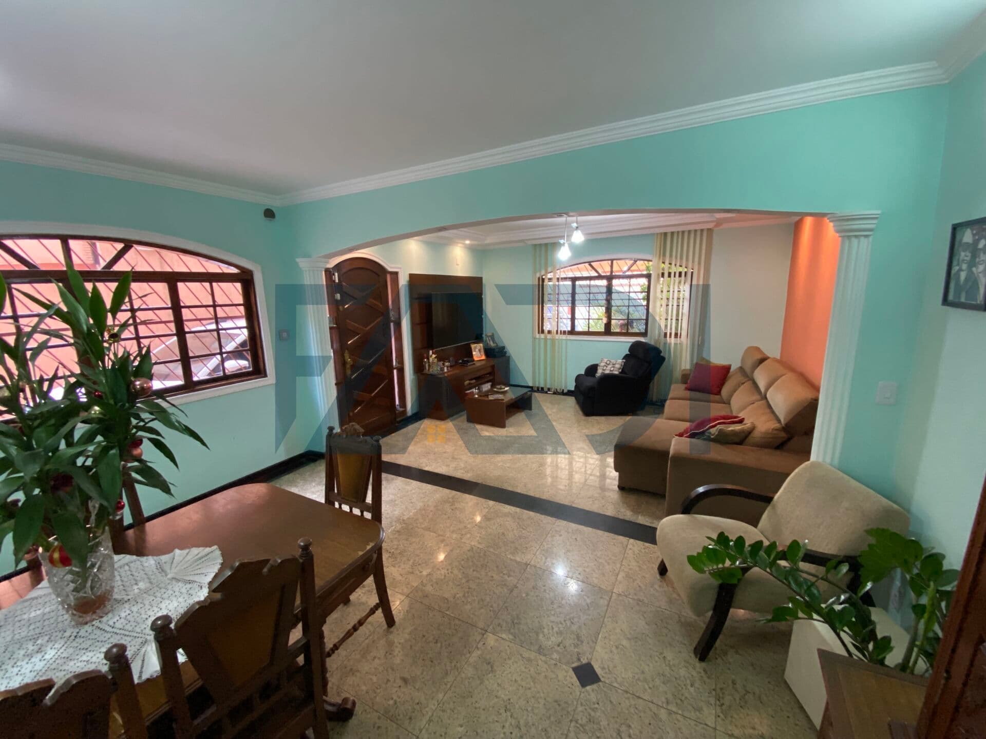 Sobrado para Alugar 200m2 (3 Suítes) - Vila Marte - Sacomã/SP - R$ 4.800,00