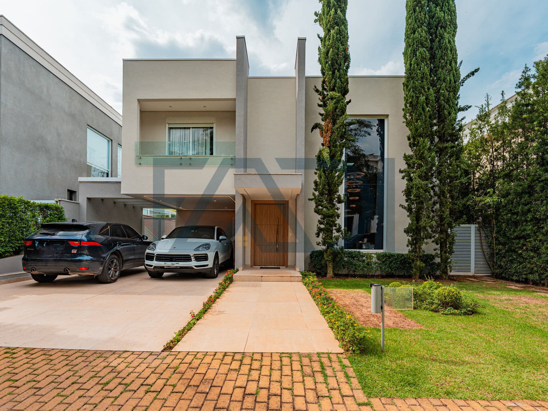 CASA A VENDA RESIDENCIAL BURLE MARX - R$4.000.000,00 - 420M2