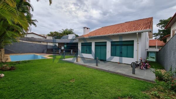 CASA RESIDENCIAL 4 - R$ 4.150.000,00