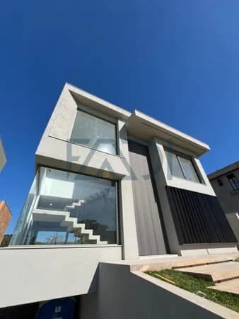Casa em Condomínio Genesis 2