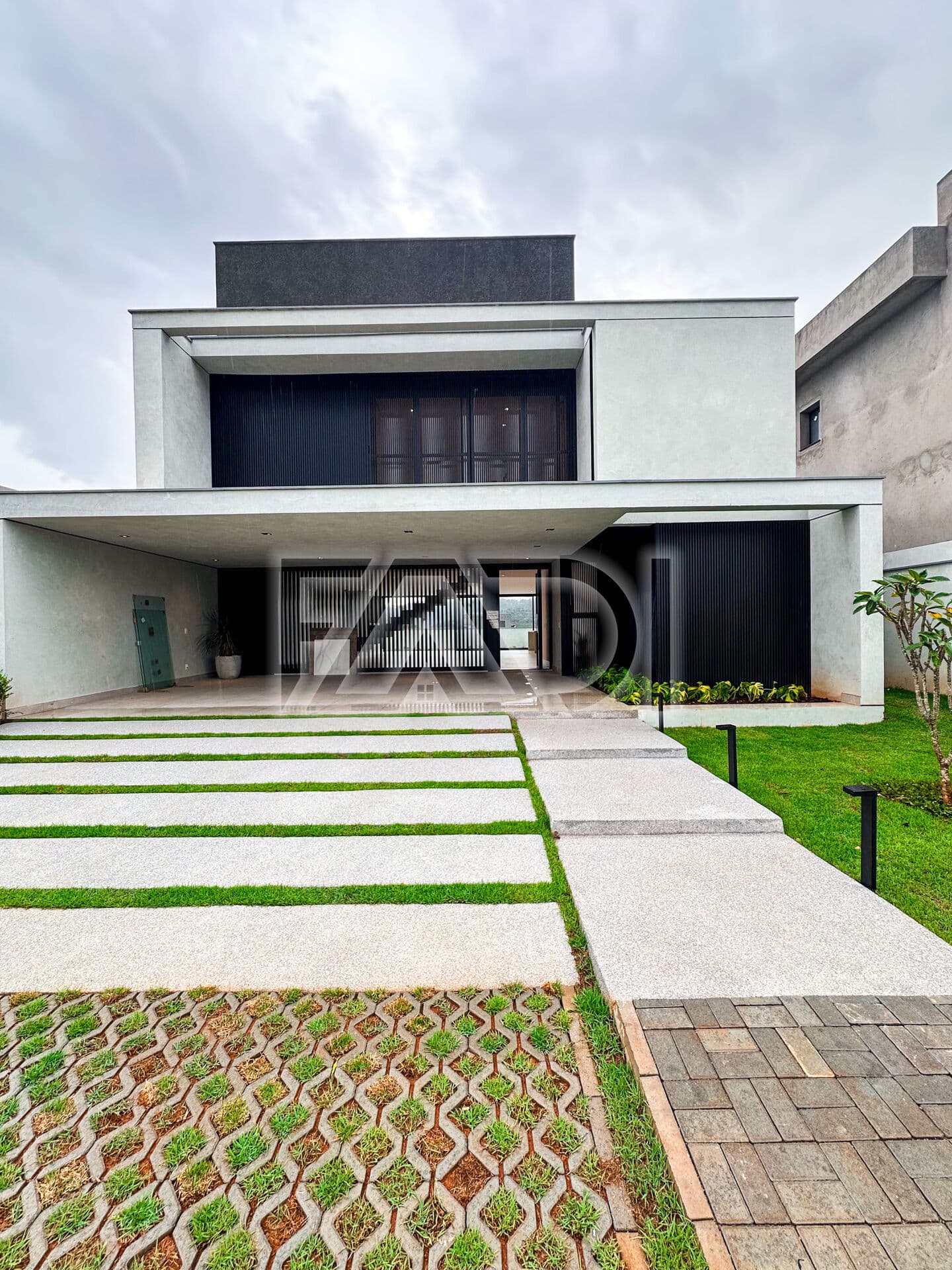 Residencial Itahyê - Alphaville/SP - R$ 5.500.000,00