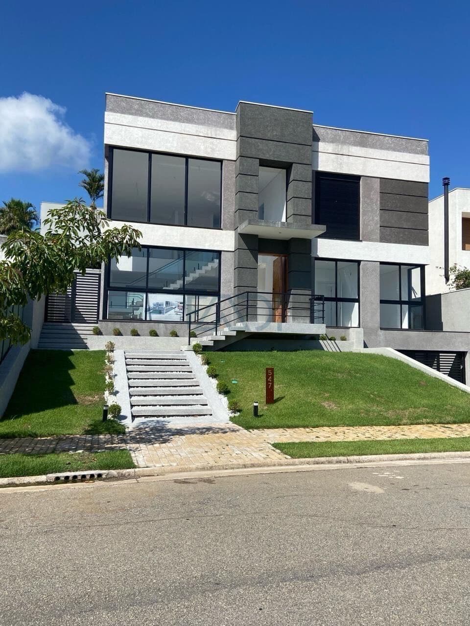 Casa Nova à Venda (4 Suítes - 529m2) - Alphaville/SP - R$ 4.999.000,00