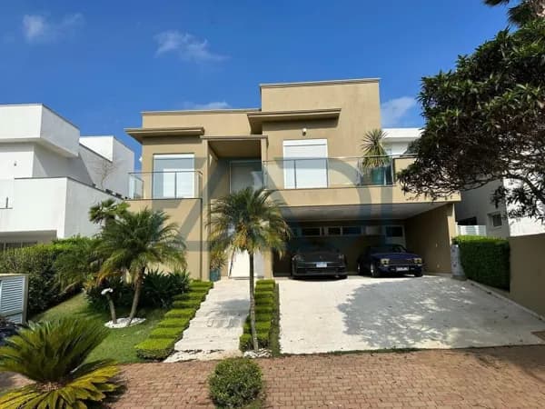 Casa em Condomínio Genesis 1