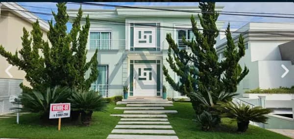 Casa em Condomínio Residencial 11