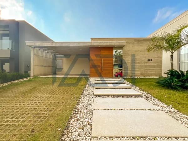 CASA MOBILIADA - R$ 3.400.000,00 - VISTA FANTÁSTICA
