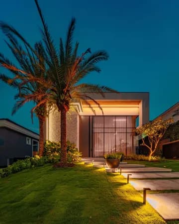 CASA NOVA MOBILIADA - R$ 49.000.000,00 - TAMBORÉ 2