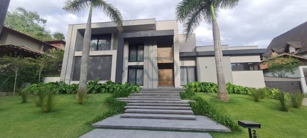 Casa em Condomínio Tamboré 1
