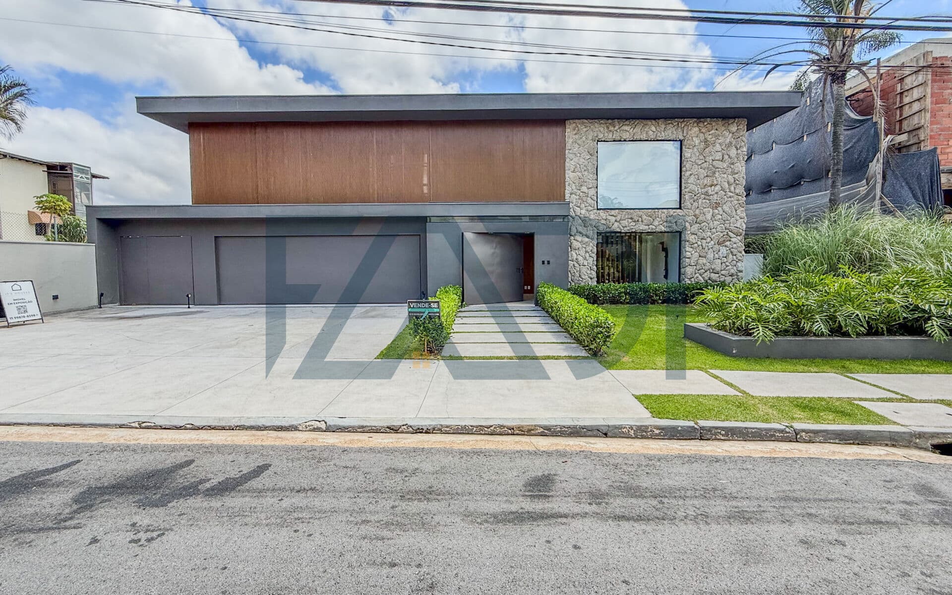 CASA MOBILIADA ALPHAVILLE 1 - R$ 26.950.000,00