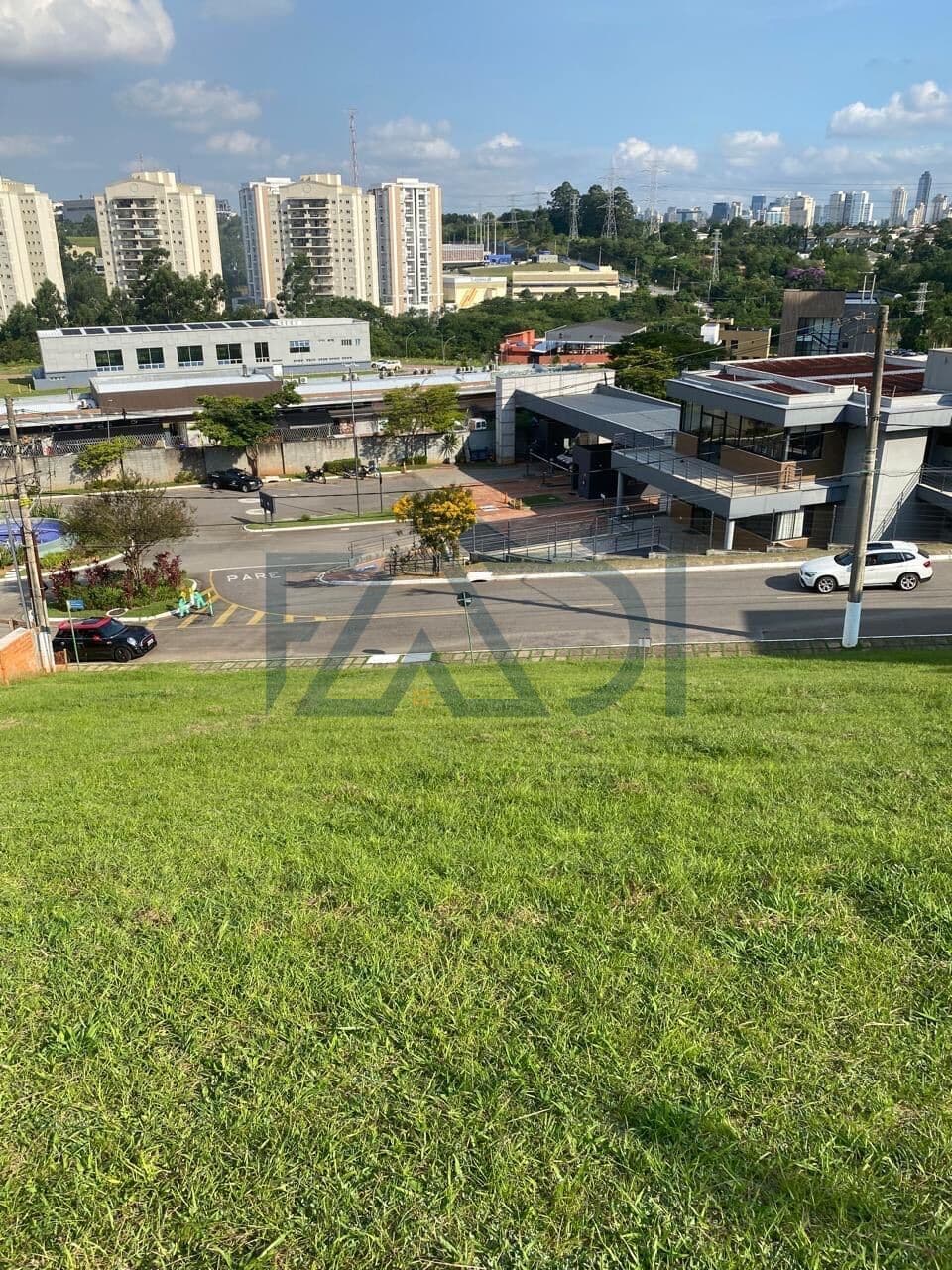 TERRENO À VENDA RES. ALPHASÍTIO - R$1.700.000,00 - 500m2