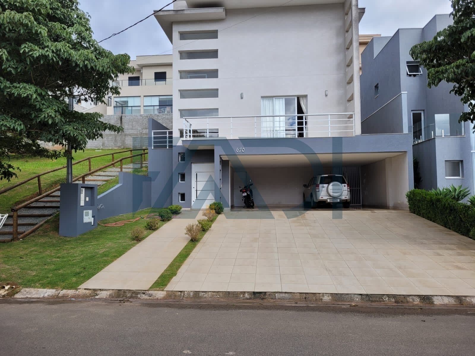 Casa em Condomínio NEWVILLE