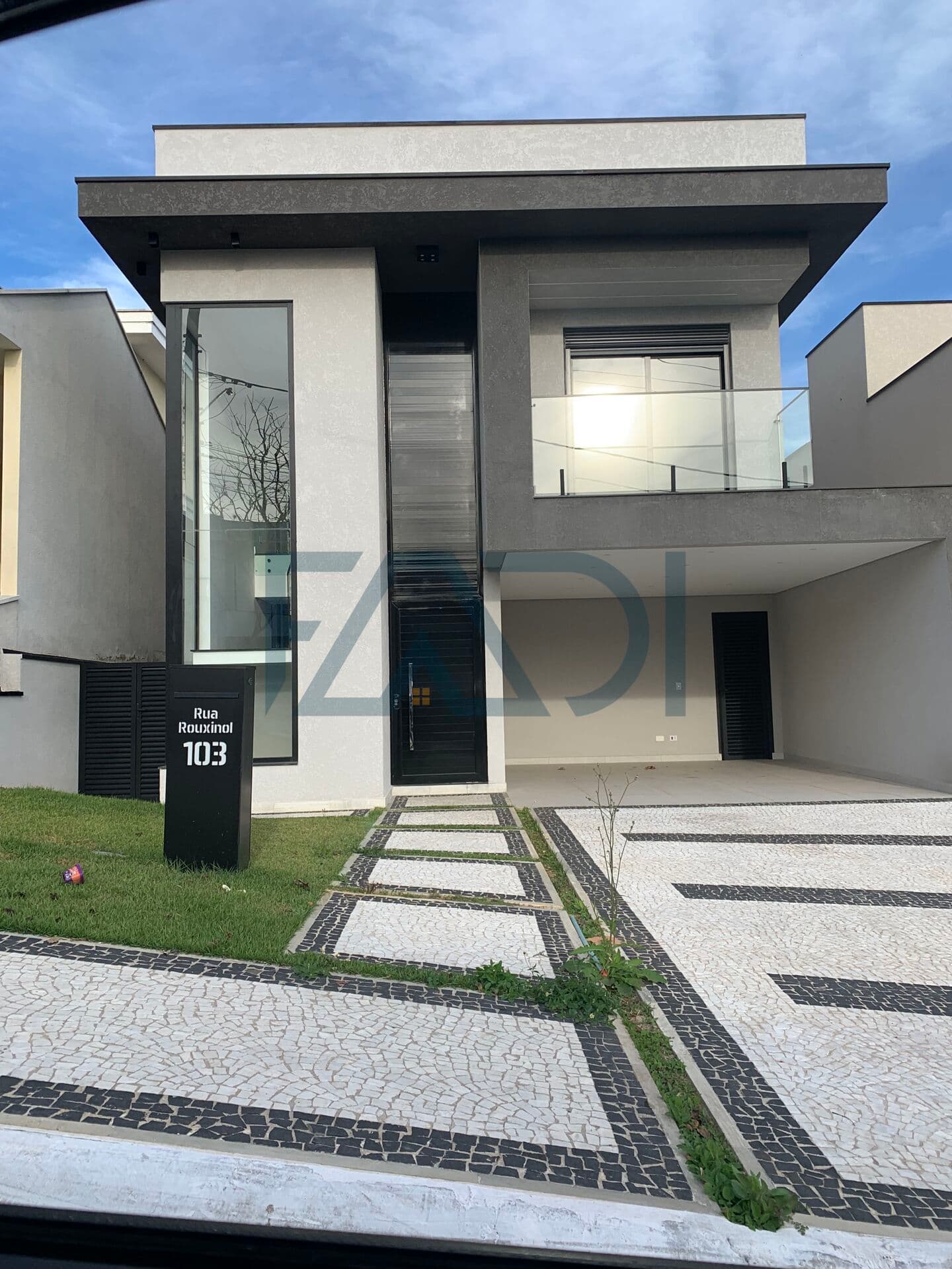 Casa em Condomínio NEWVILLE