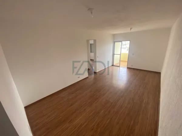 Apto. Reformado à Venda (2 Dorm. 64m2) - São João Clímaco/SP - R$ 335.000,00
